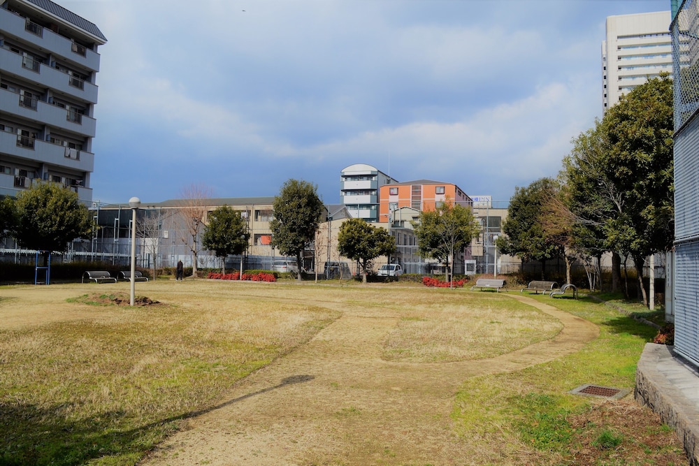 ぴーすはうす阿倍野 大阪