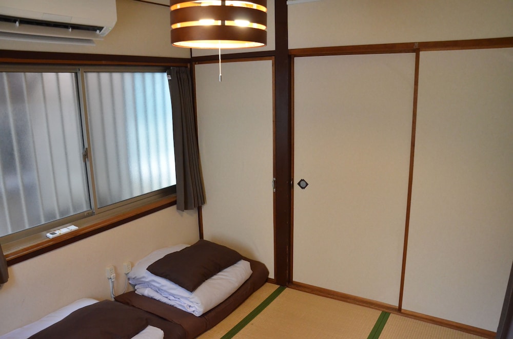 ぴーすはうす阿倍野 大阪