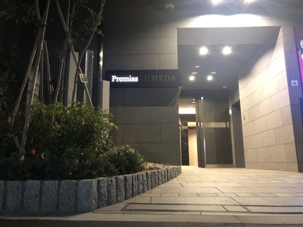 プレミアス梅田 大阪