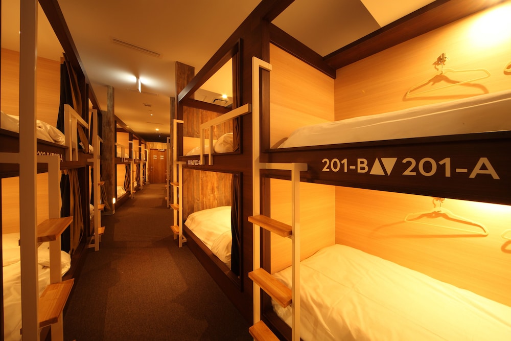 BNB+ 鶴橋店 大阪