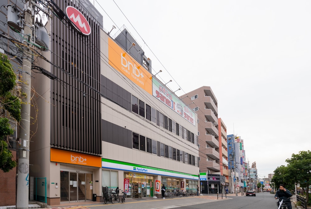 BNB+ 鶴橋店 大阪