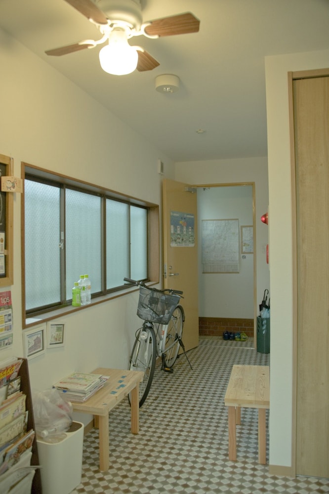 傘の家 大阪
