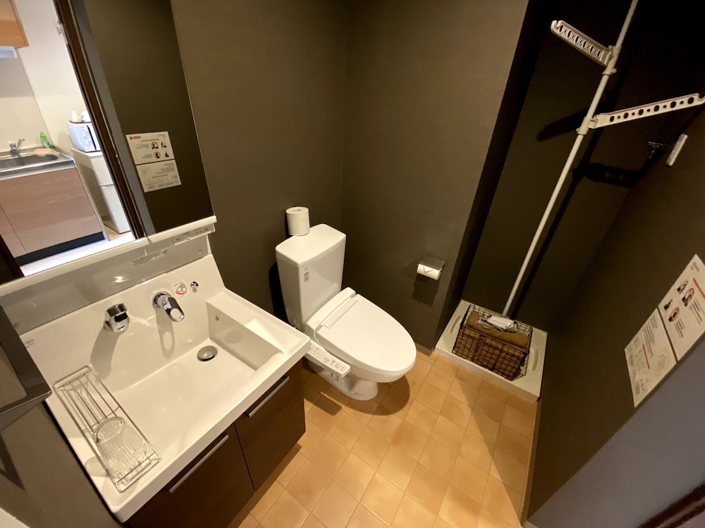 HOSTEL JIN 大阪