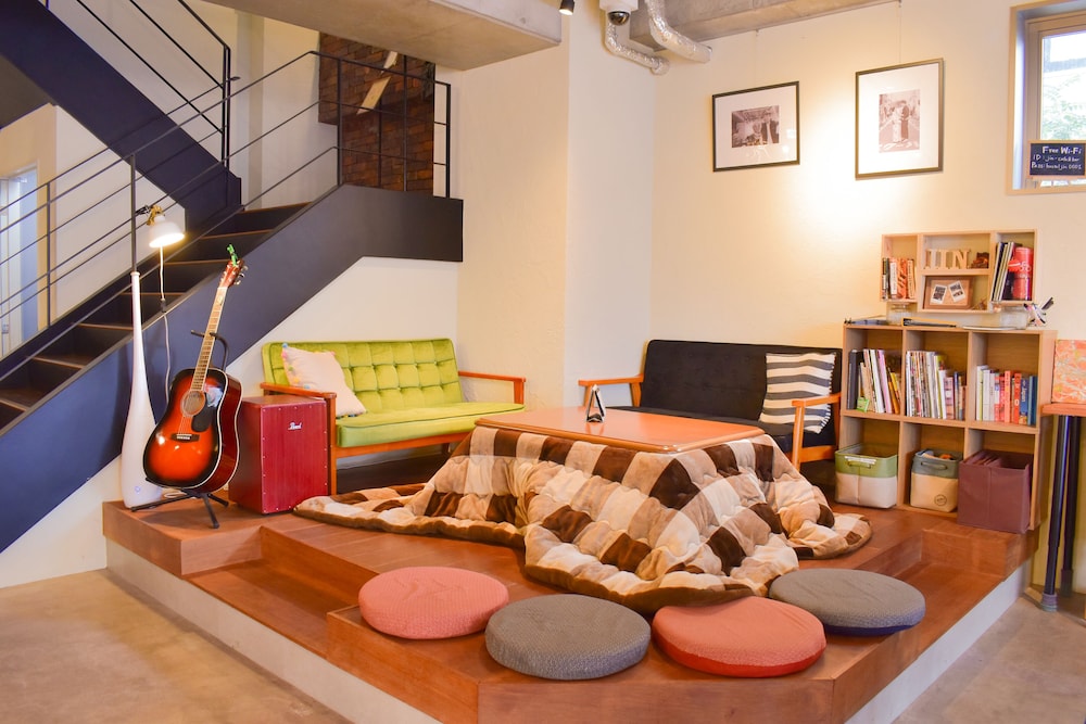 HOSTEL JIN 大阪