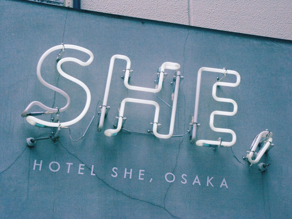 HOTEL SHE、OSAKA 大阪