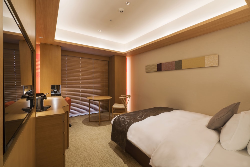 ANA クラウンプラザホテル京都 IHG ホテル 京都