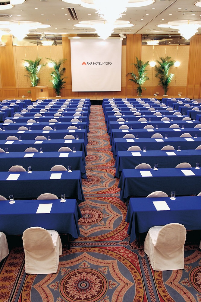 ANA クラウンプラザホテル京都 IHG ホテル 京都