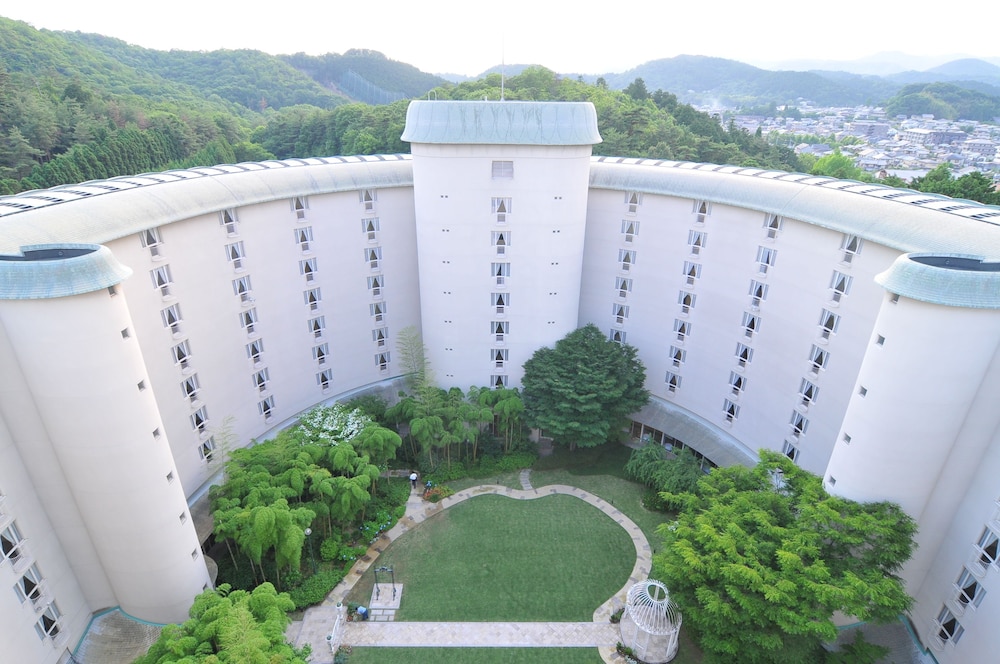 ザ・プリンス 京都宝ヶ池、オートグラフ コレクション 京都