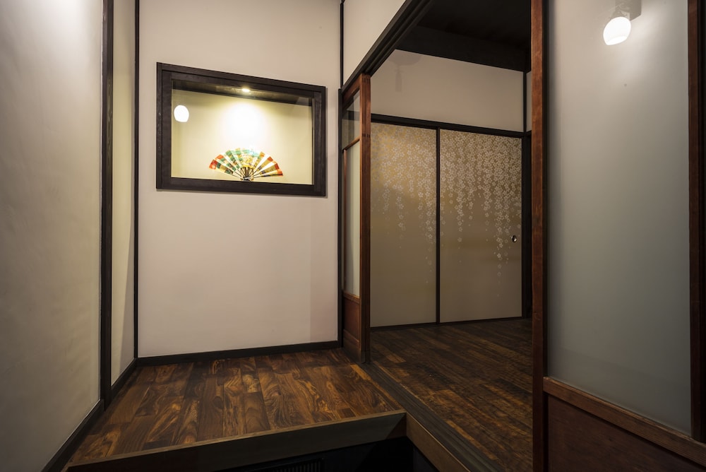 京宿屋ぐんじょう庵 京都