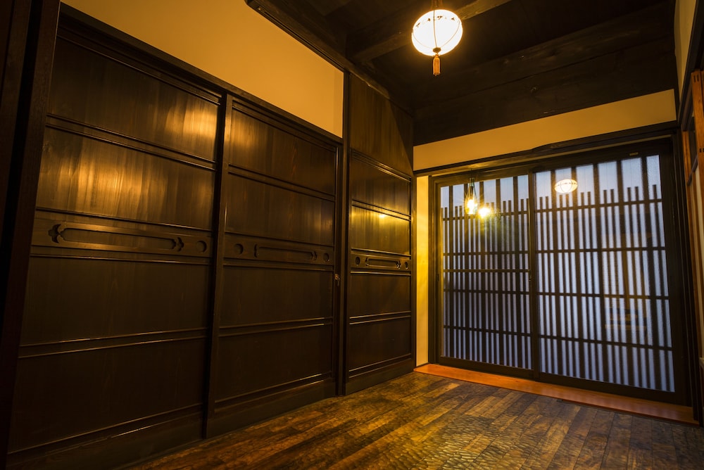 京宿屋ぐんじょう庵 京都