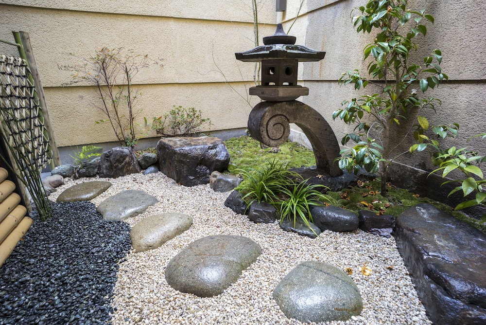 京宿屋ぐんじょう庵 京都