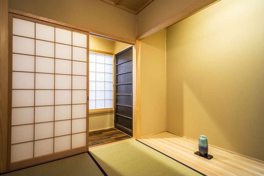 京宿屋ぐんじょう庵 京都