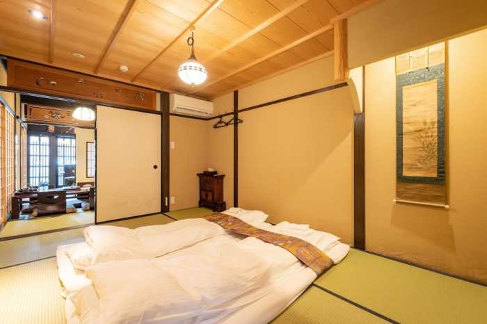 雲町屋 月輪 上弦 KUMOMACHIYA TUKINOWA JOGEN 京都