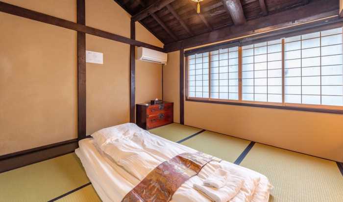 雲町屋 月輪 上弦 KUMOMACHIYA TUKINOWA JOGEN 京都