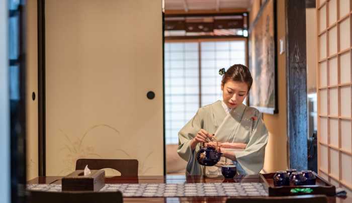 雲町屋 月輪 上弦 KUMOMACHIYA TUKINOWA JOGEN 京都