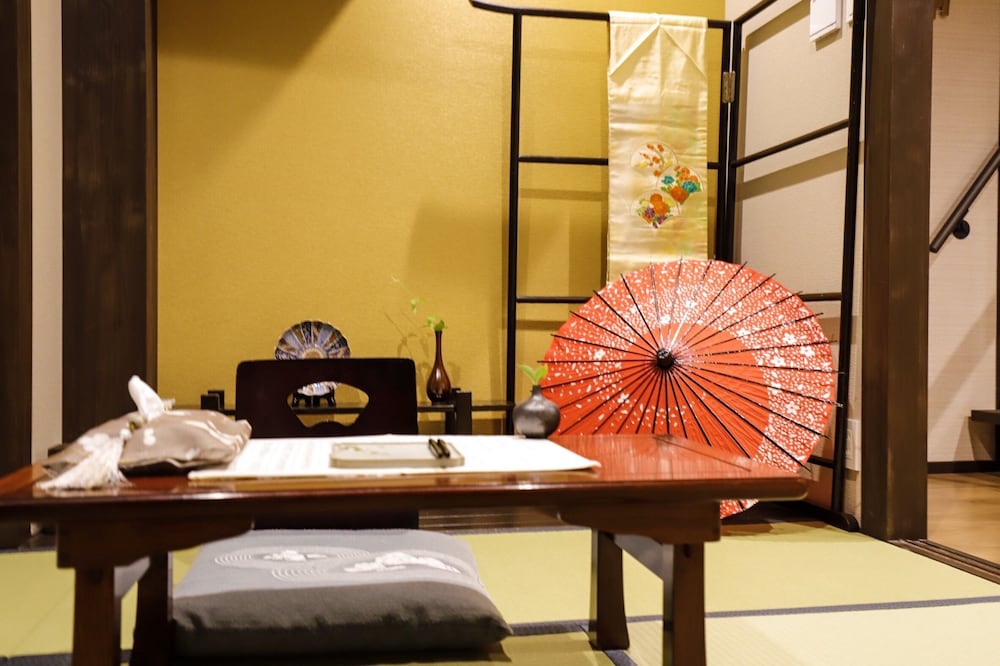 雲町屋 月輪 下弦 KUMOMACHIYA TUKINOWA KAGEN 京都