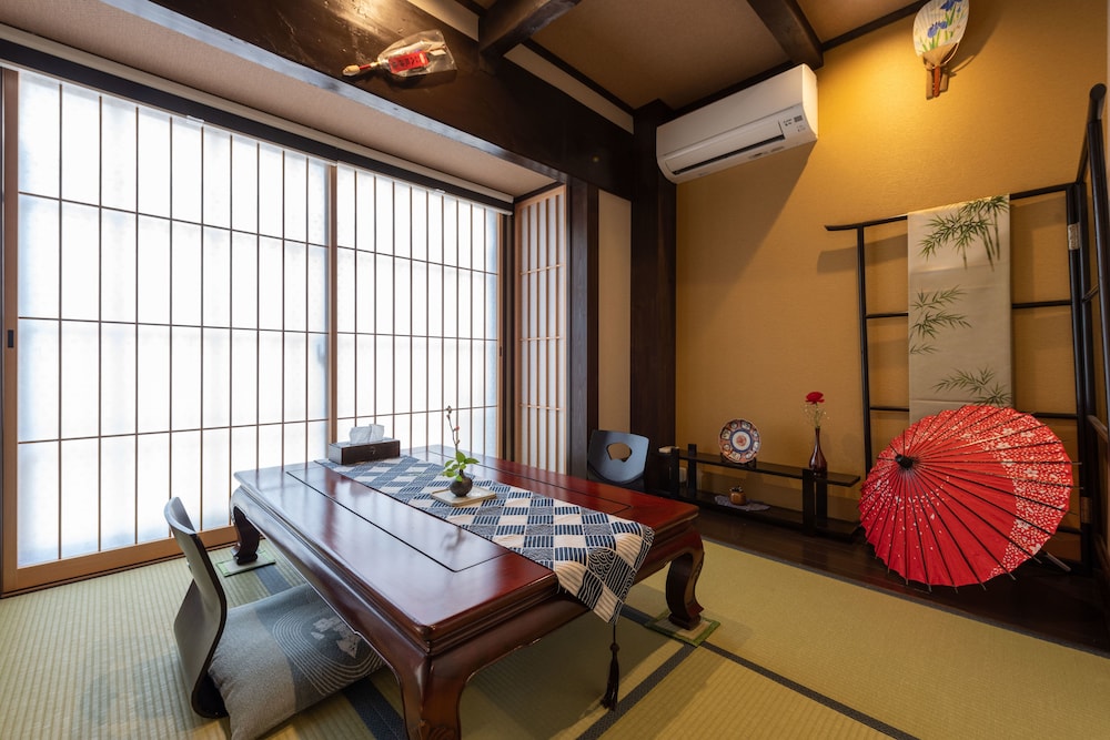 雲町屋 月輪 下弦 KUMOMACHIYA TUKINOWA KAGEN 京都