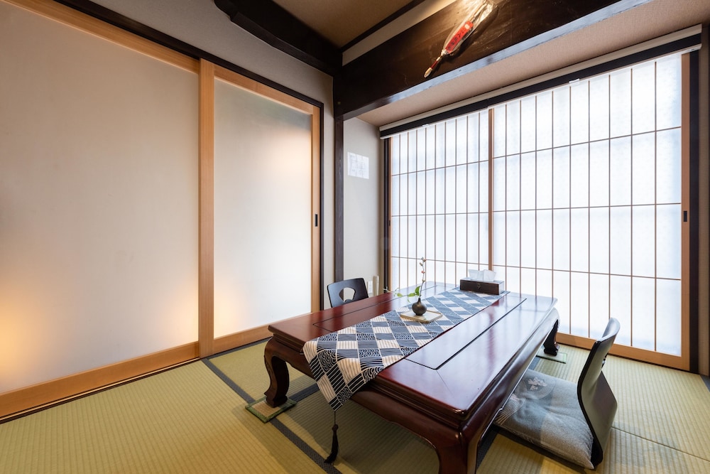 雲町屋 月輪 下弦 KUMOMACHIYA TUKINOWA KAGEN 京都