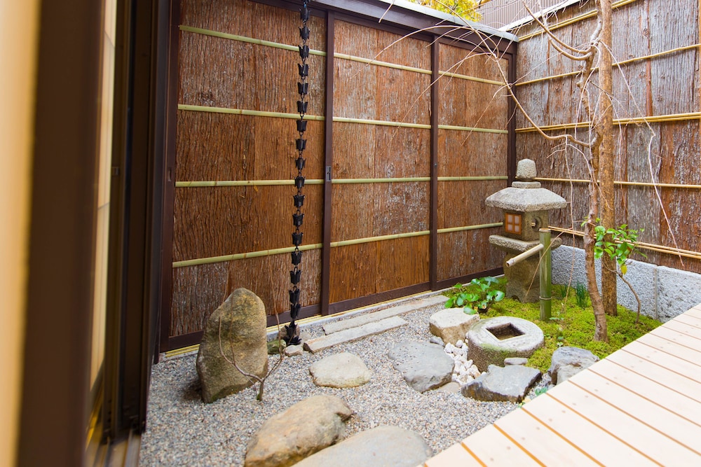 雲町屋 月輪 下弦 KUMOMACHIYA TUKINOWA KAGEN 京都