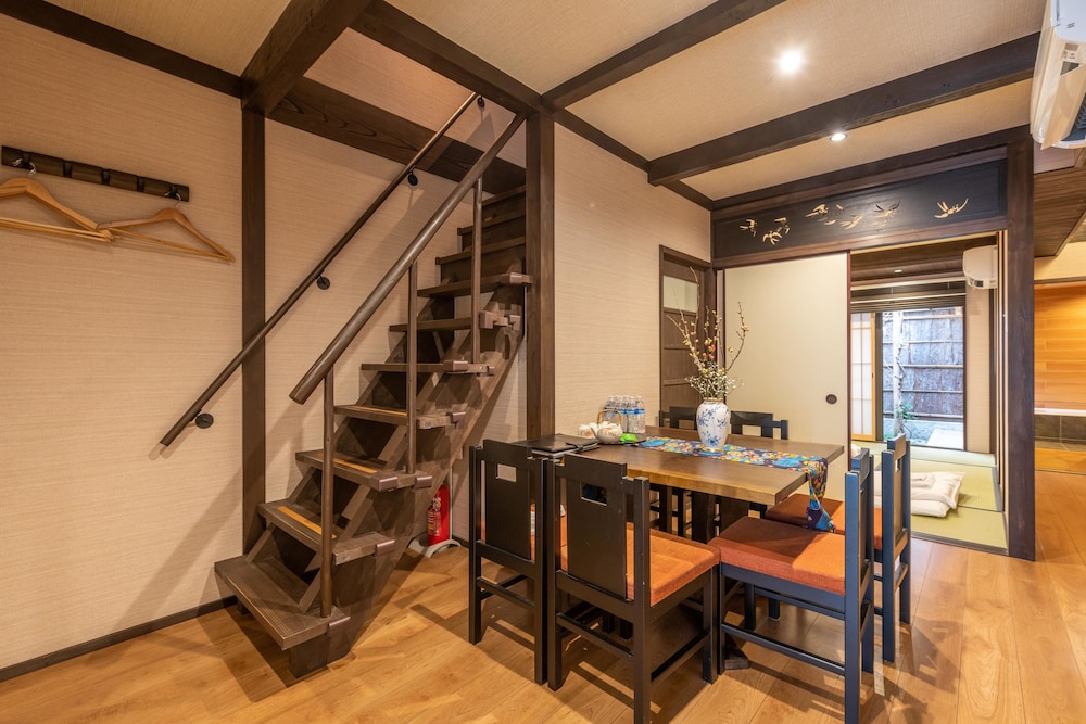 雲町屋 月輪 下弦 KUMOMACHIYA TUKINOWA KAGEN 京都