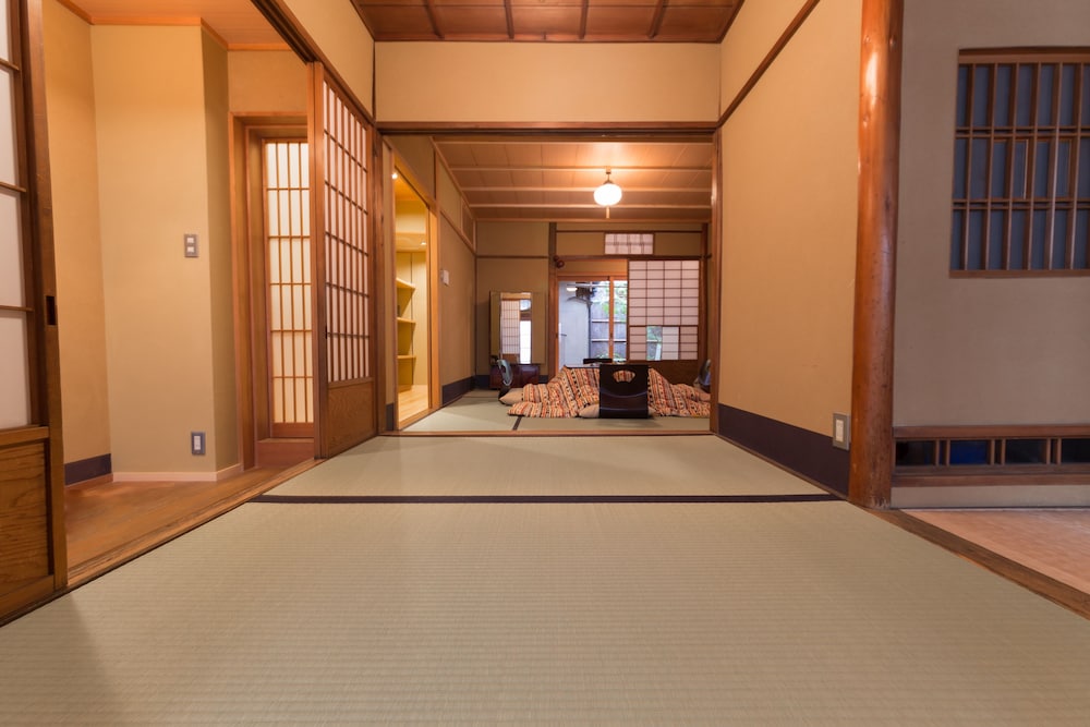 雲町屋 祇園花見 KUMOMACHIYA GIONHANAMI 京都