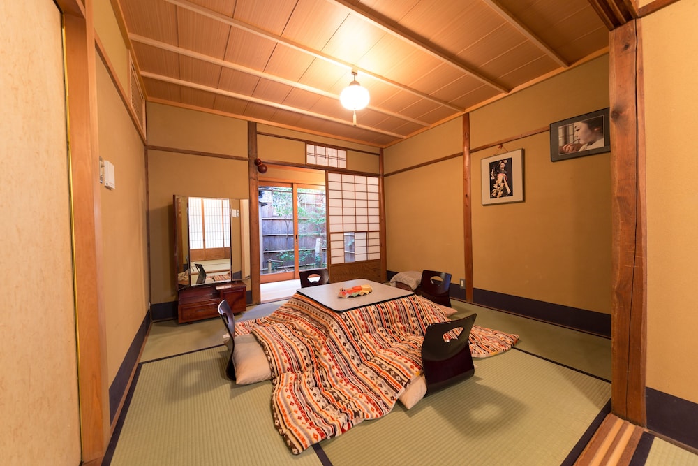 雲町屋 祇園花見 KUMOMACHIYA GIONHANAMI 京都