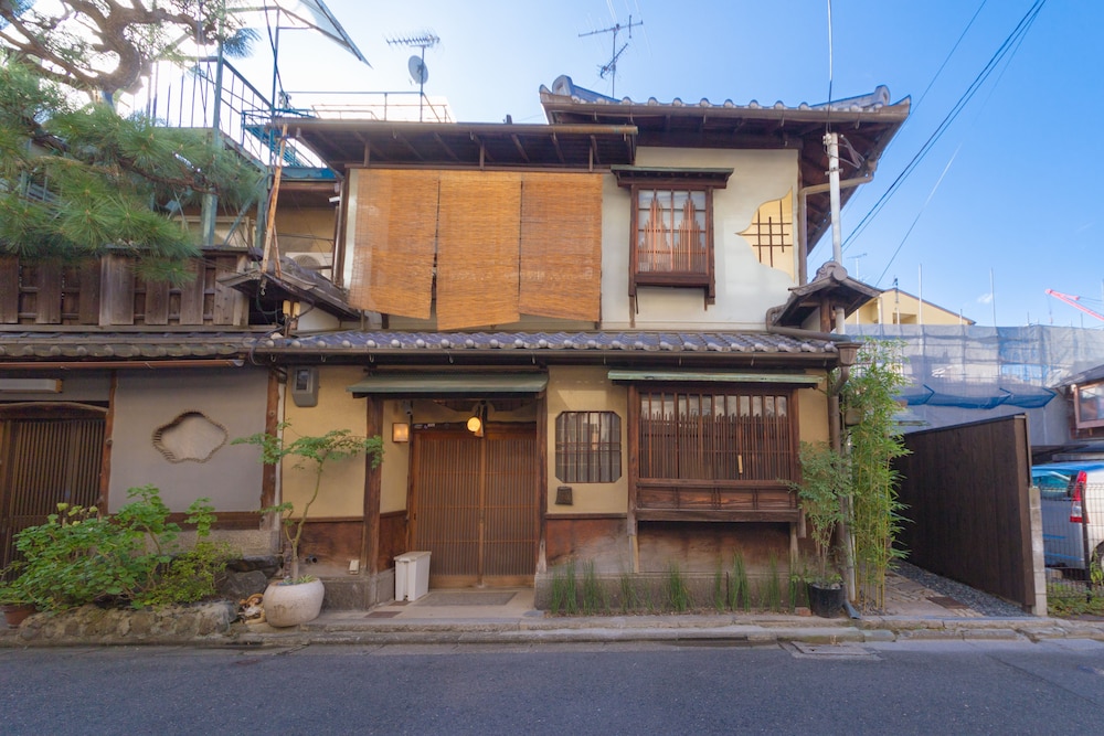 雲町屋 祇園花見 KUMOMACHIYA GIONHANAMI 京都