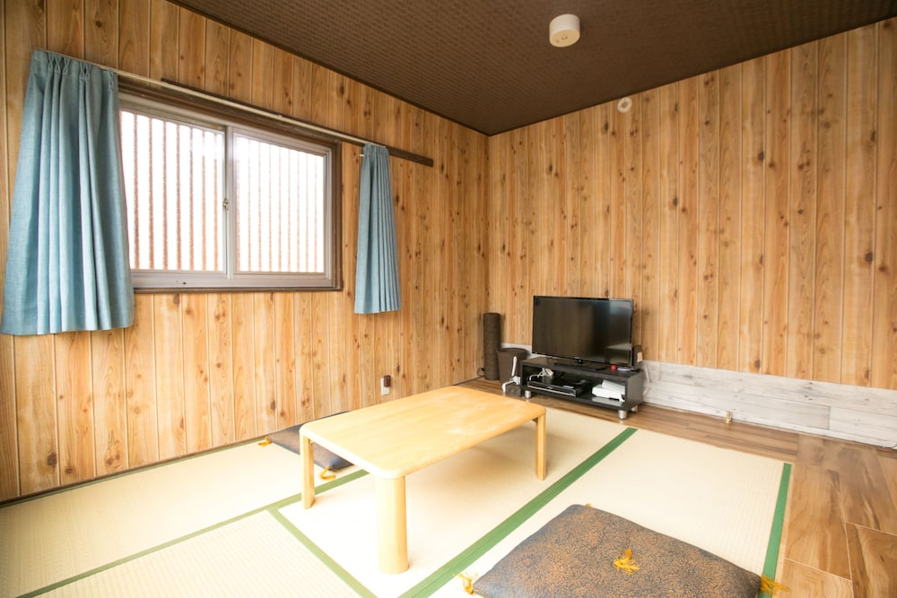 稲荷墨染庵 京都