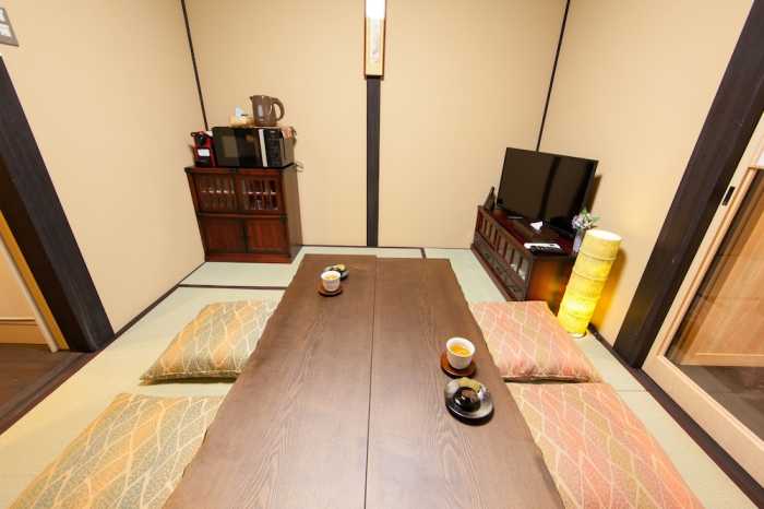 鈴 四条壬生川 京都