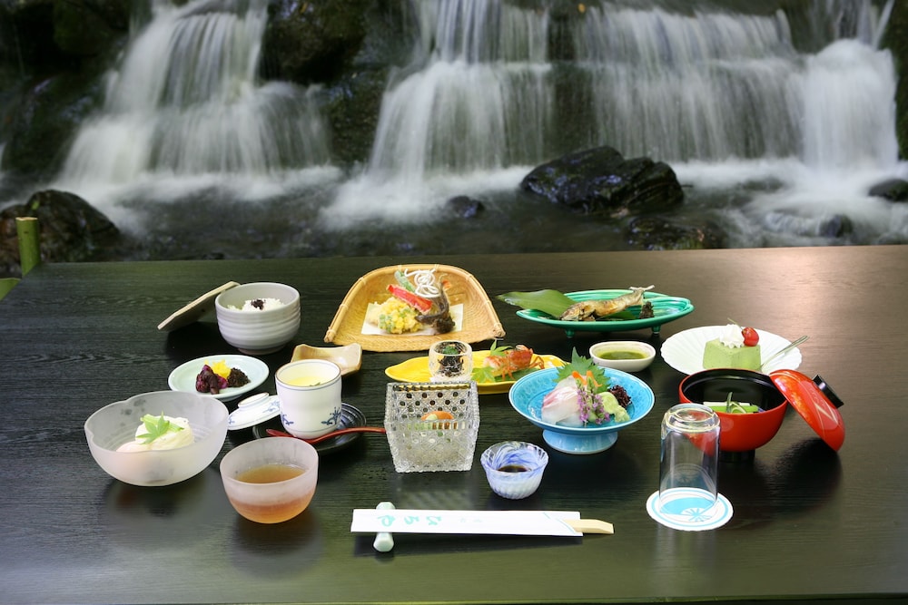 貴船ひろや 京都