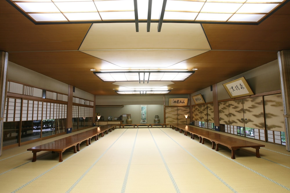 貴船ひろや 京都
