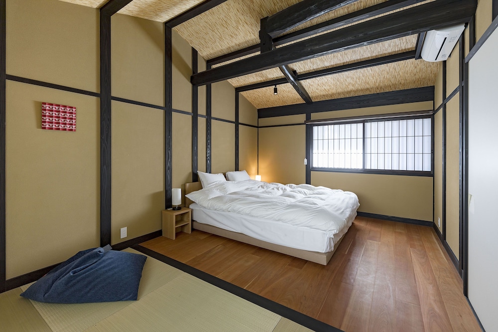 京町屋 CAMPTON 御所南 3&4 京都