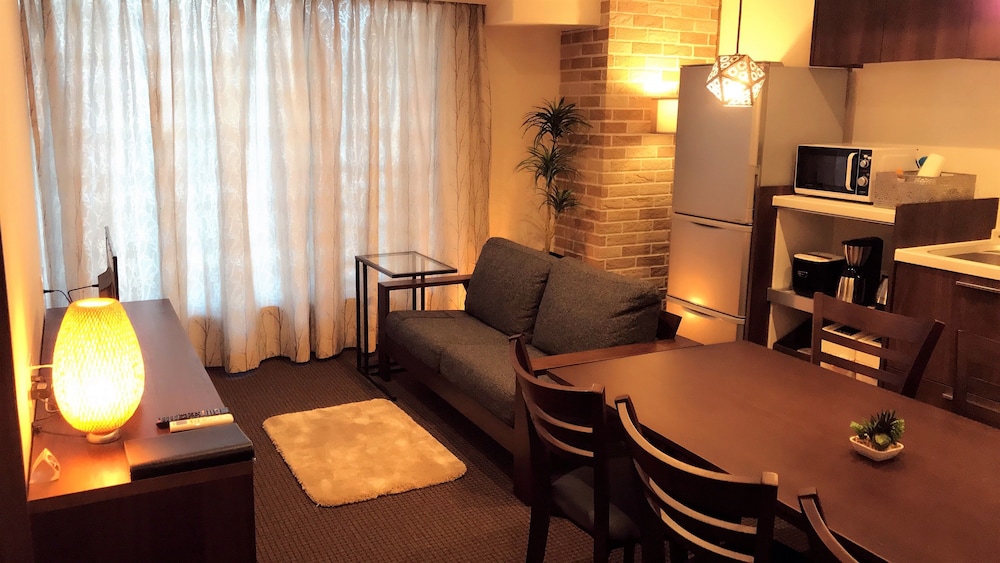 R&RUN KYOTO SERVICED APARTMENT & SUITES 京都