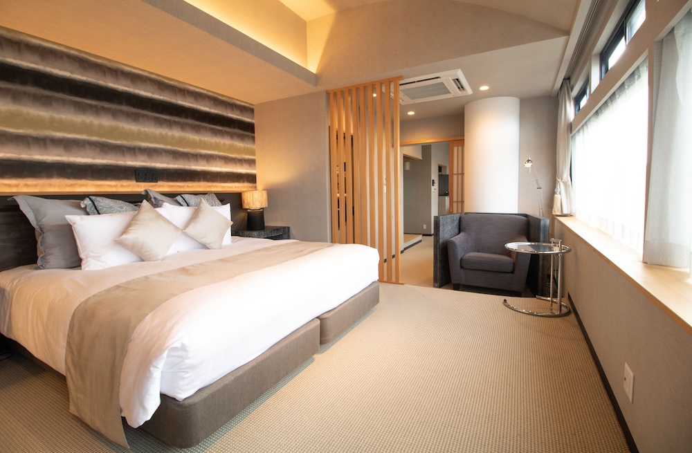 R&RUN KYOTO SERVICED APARTMENT & SUITES 京都