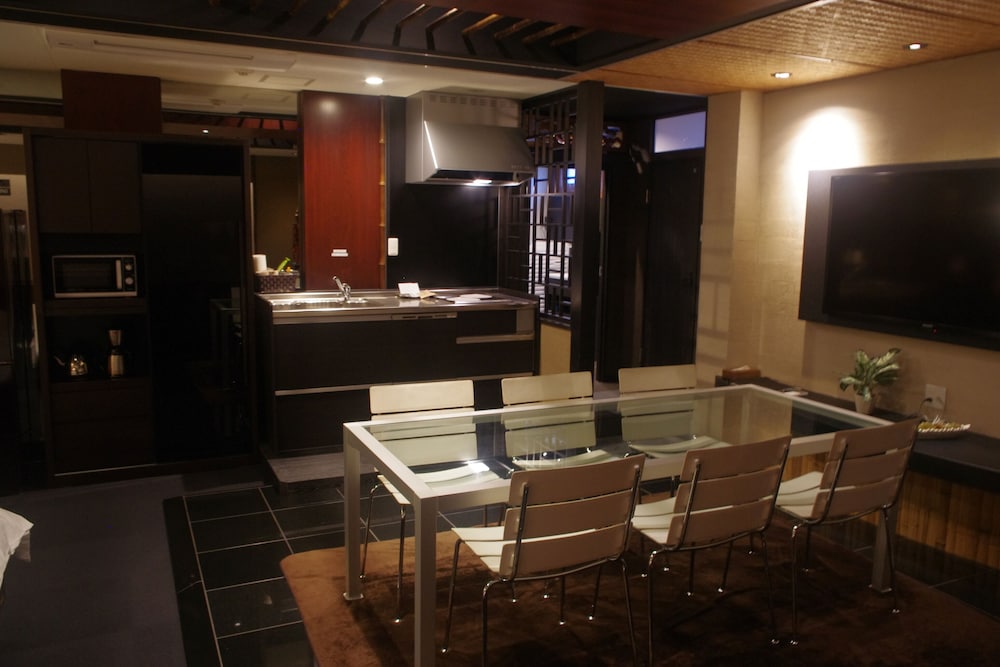 R&RUN KYOTO SERVICED APARTMENT & SUITES 京都