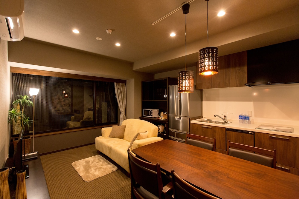 R&RUN KYOTO SERVICED APARTMENT & SUITES 京都