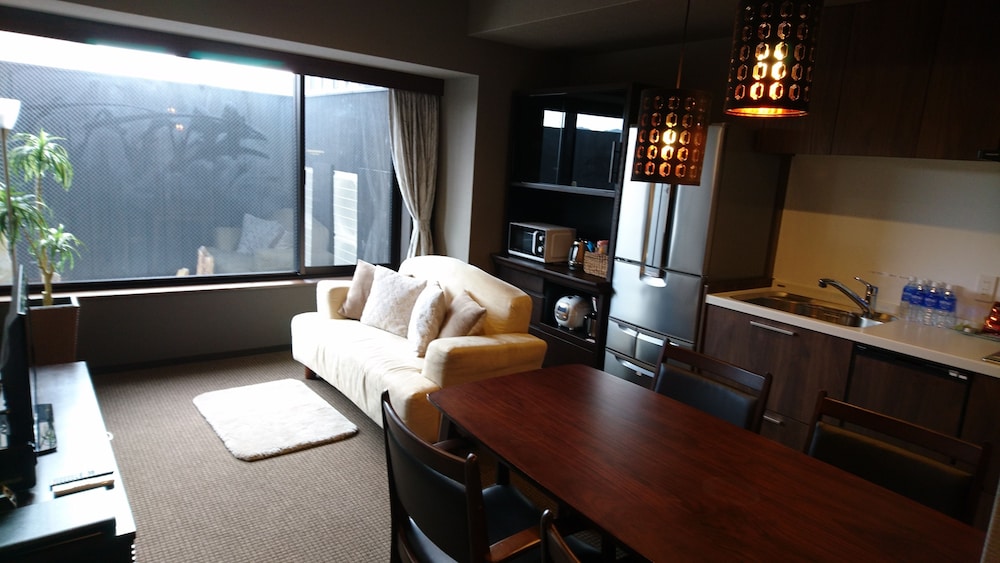R&RUN KYOTO SERVICED APARTMENT & SUITES 京都