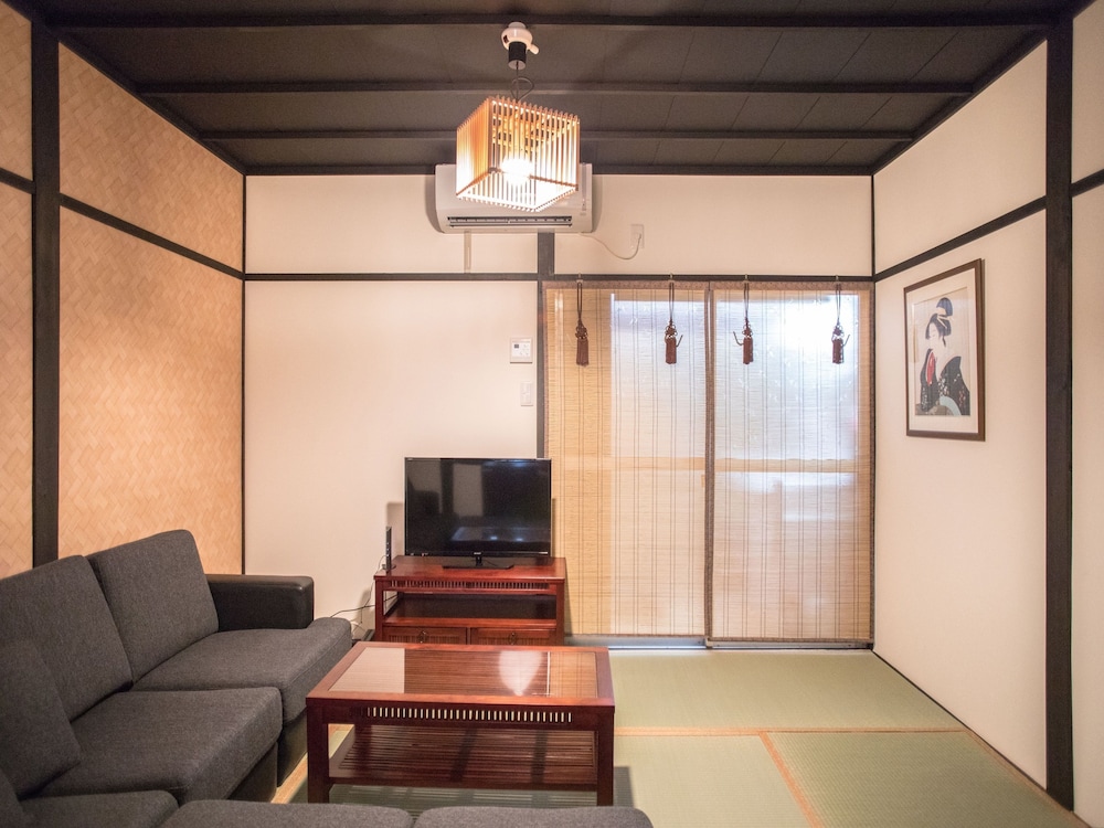 ８ＩＮＮ　京都九条 京都