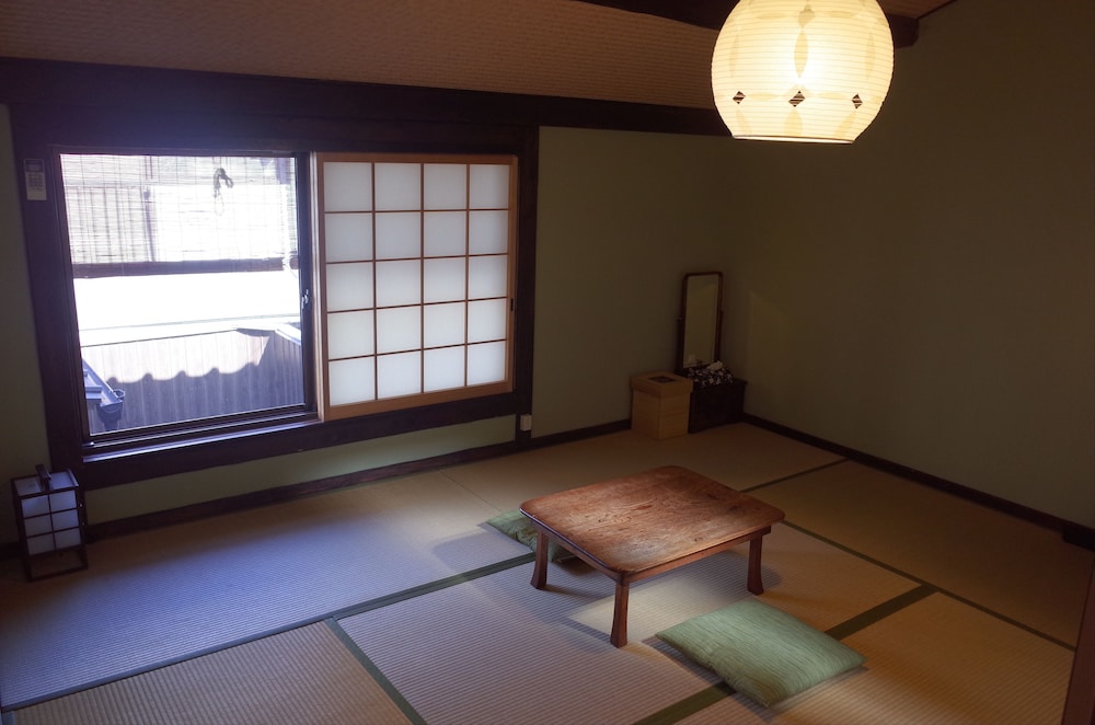 京町家ゲストハウス近よし 京都