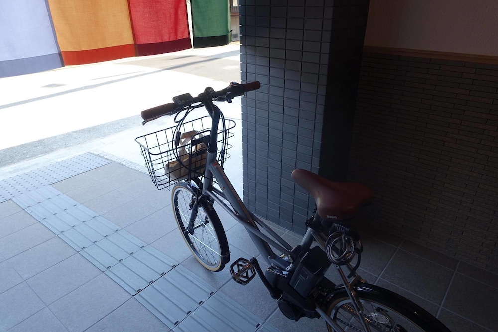 朱雀館　SUZAKU CROSSING 京都