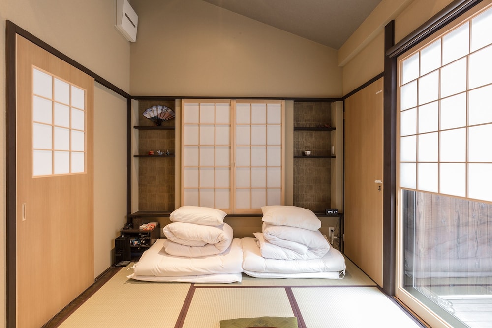SHIKI HOMES 千 京都
