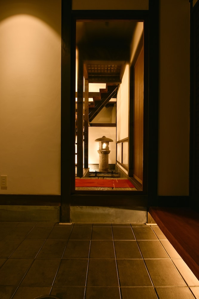 藏や 万里小路 京都