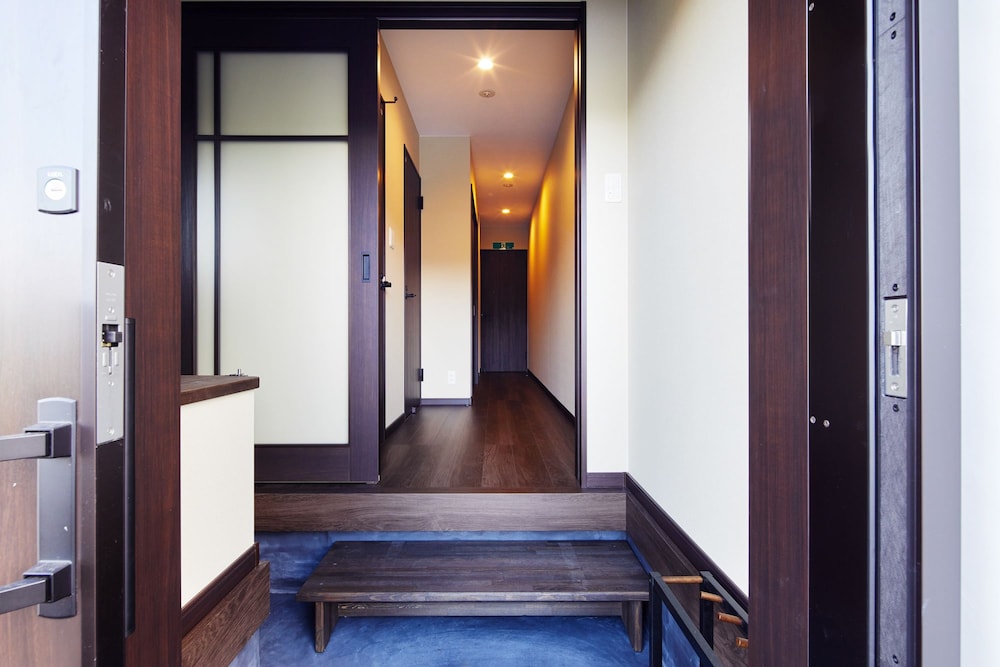 HANARE KYOTO 京の宿 鴨川庵 京都