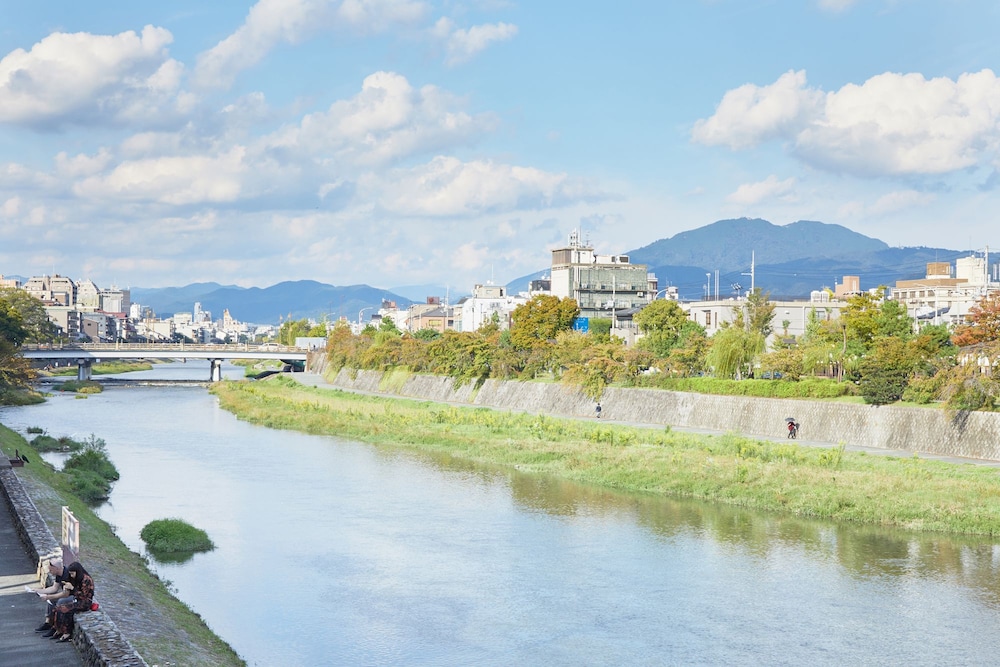 HANARE KYOTO 京の宿 鴨川庵 京都