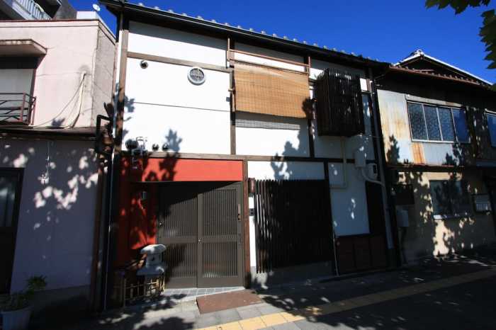 ゲストハウス烏丸 京都