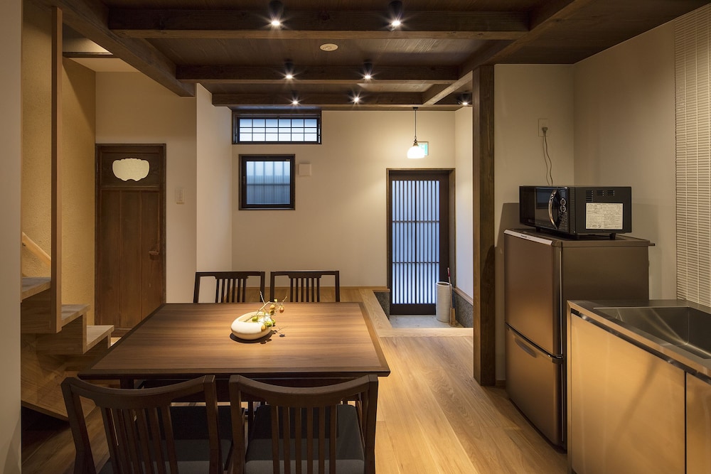 THE MACHIYA VILLA 三条しらかわ小路 京都