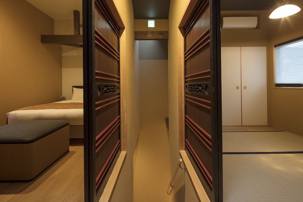 THE MACHIYA VILLA 三条しらかわ小路 京都