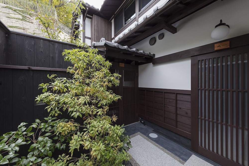THE MACHIYA VILLA 三条しらかわ小路 京都