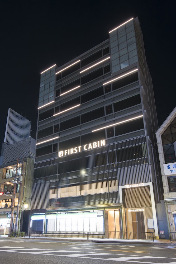 ファーストキャビン 京都河原町三条 京都
