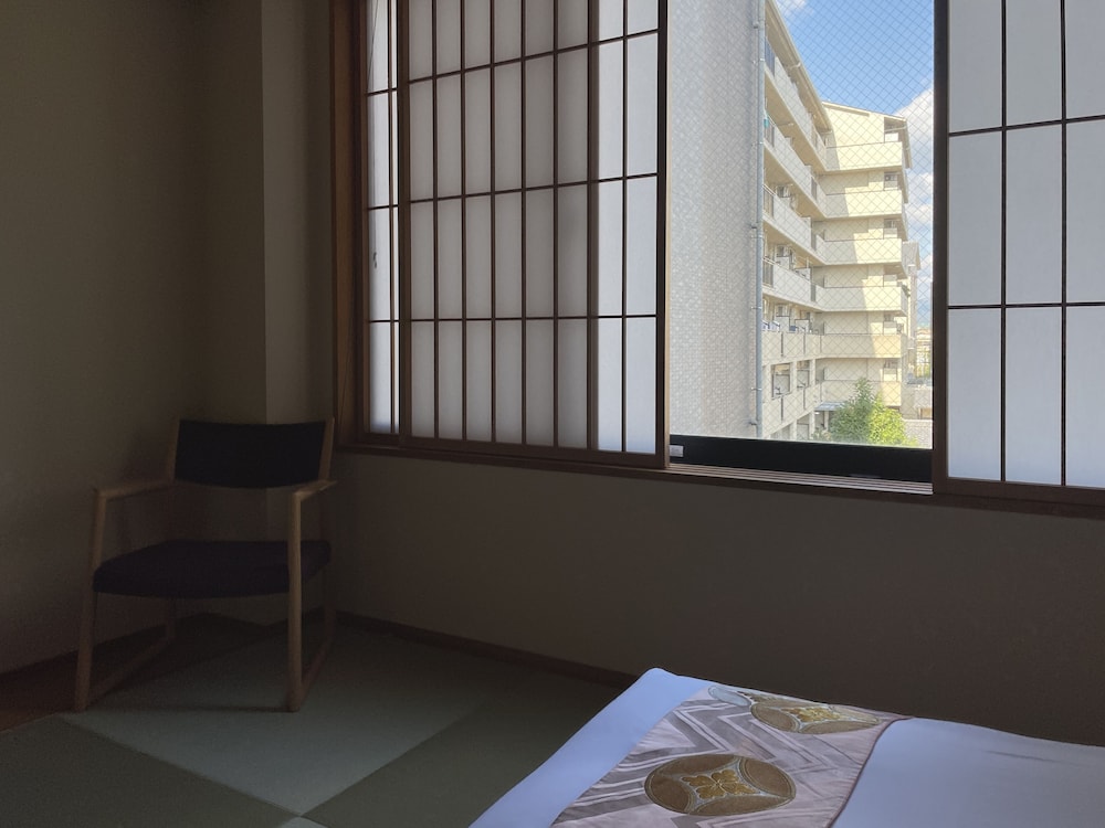 ぎおん美先 古門前 京都